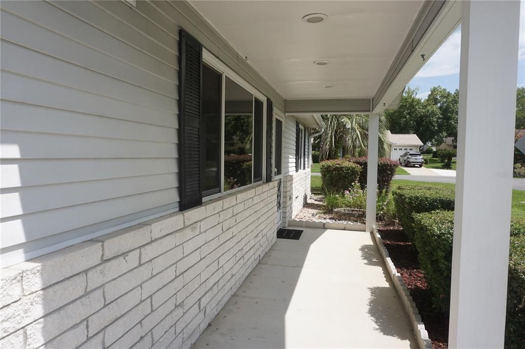 For Sale: $174,777 (2 beds, 2 baths, 1224 Square Feet)