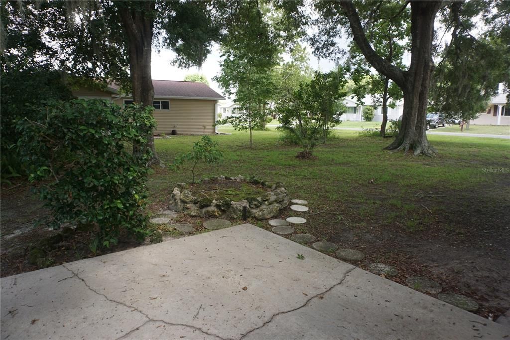 For Sale: $174,777 (2 beds, 2 baths, 1224 Square Feet)