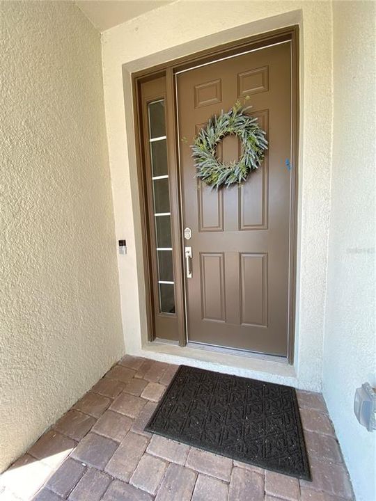 For Rent: $3,200 (3 beds, 3 baths, 2100 Square Feet)