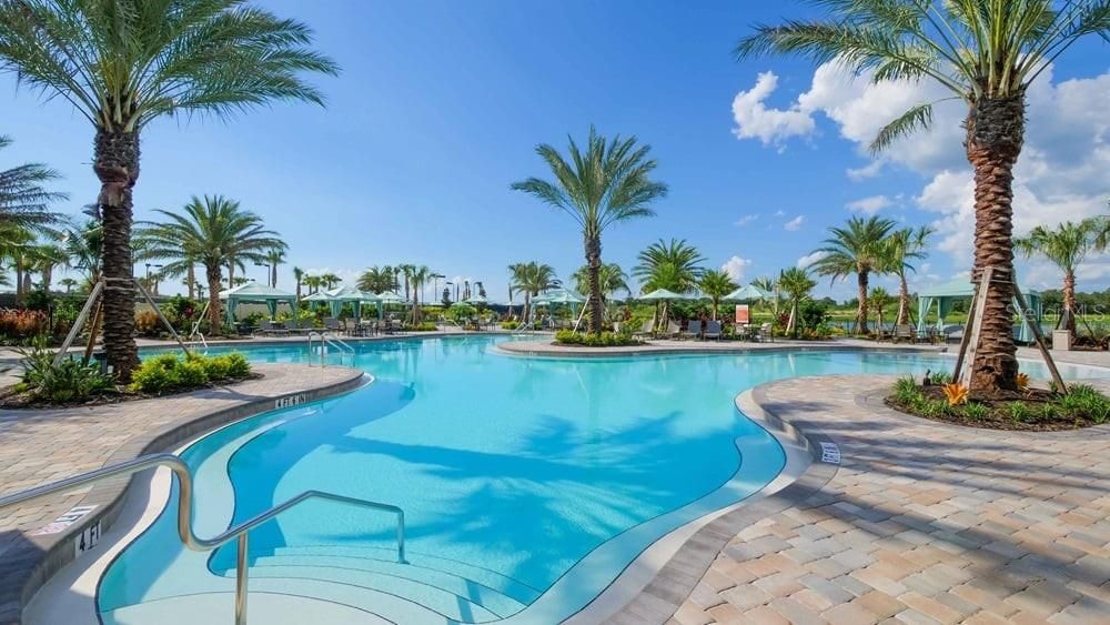 For Rent: $3,200 (3 beds, 3 baths, 2100 Square Feet)