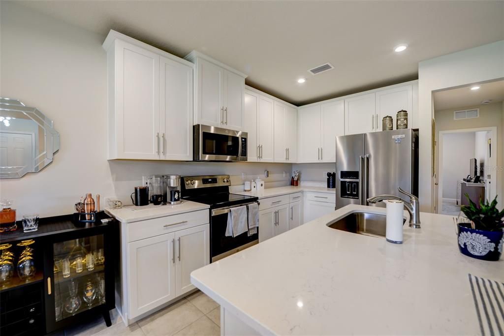 For Rent: $1,950 (3 beds, 2 baths, 1532 Square Feet)