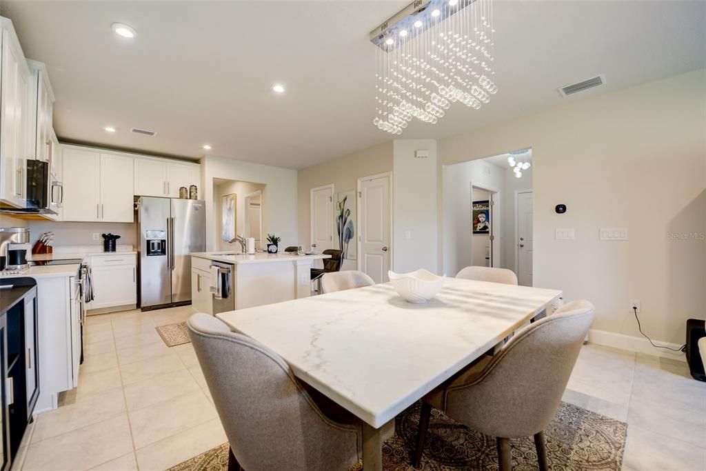 For Rent: $1,950 (3 beds, 2 baths, 1532 Square Feet)