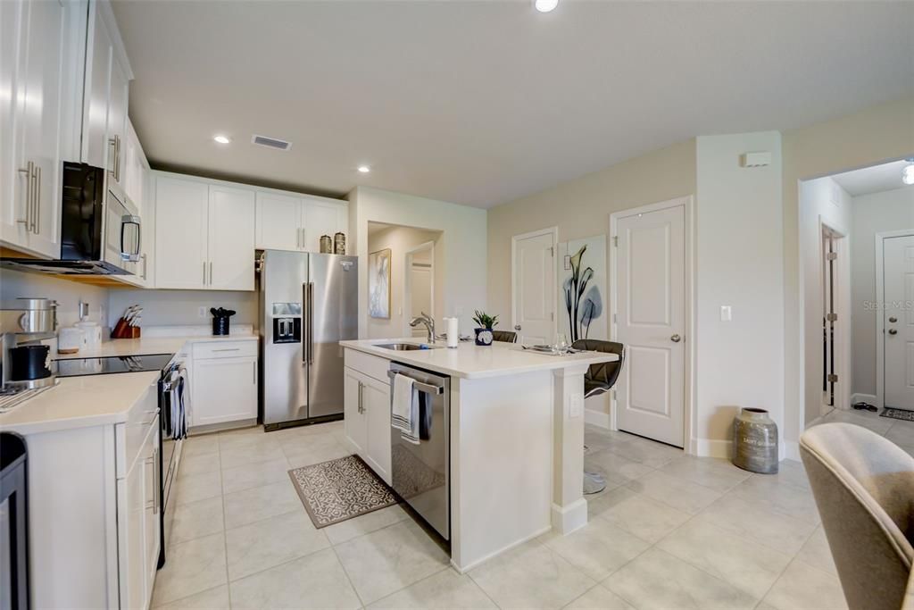 For Rent: $1,950 (3 beds, 2 baths, 1532 Square Feet)