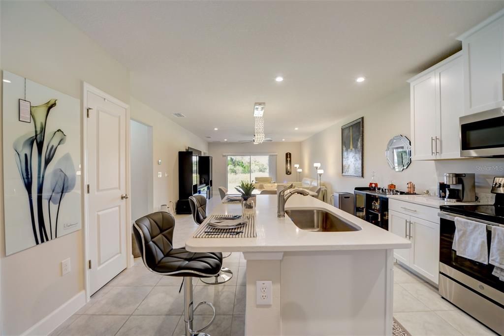 For Rent: $1,950 (3 beds, 2 baths, 1532 Square Feet)