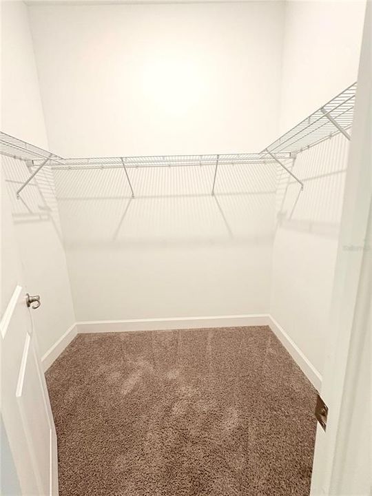 For Rent: $2,950 (3 beds, 3 baths, 2507 Square Feet)