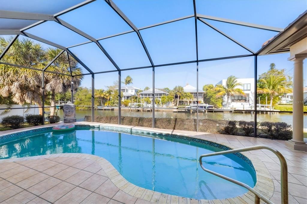 For Sale: $2,250,000 (3 beds, 2 baths, 2539 Square Feet)