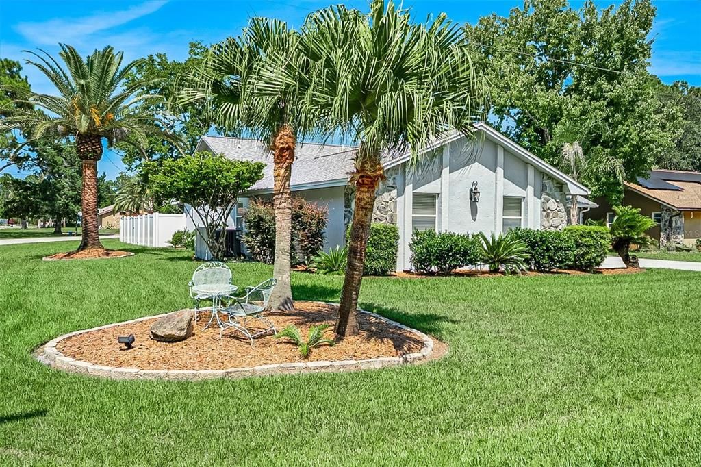 For Sale: $359,900 (3 beds, 2 baths, 2028 Square Feet)
