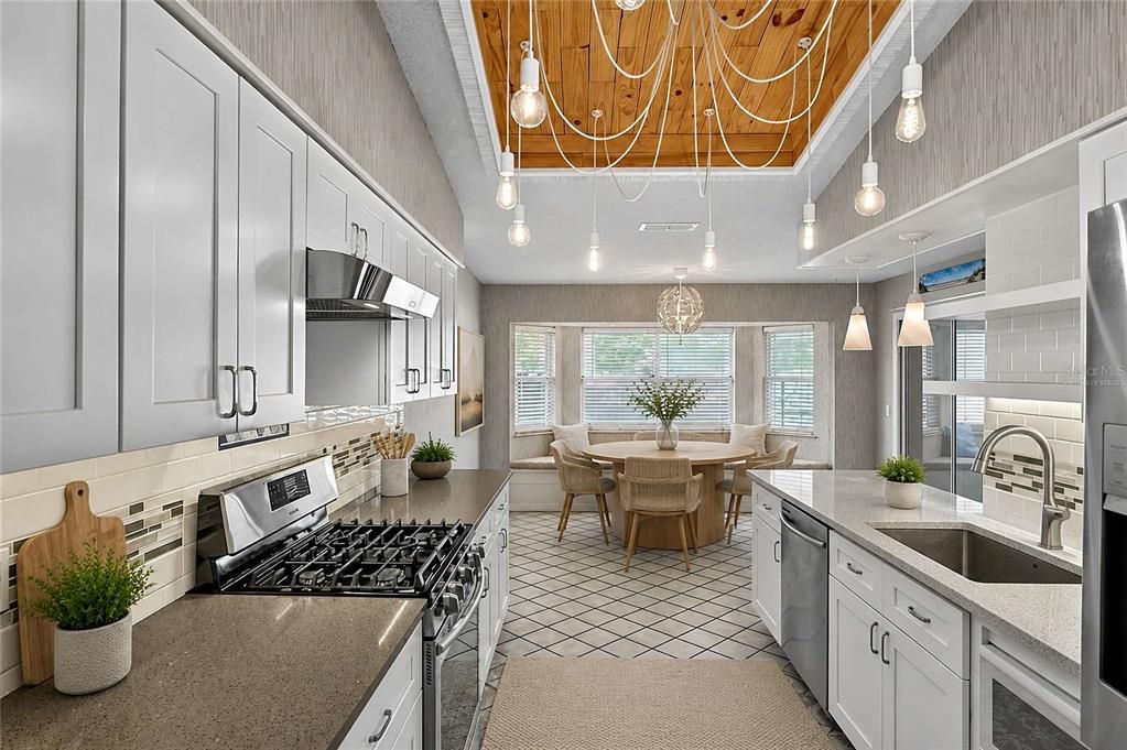 For Sale: $359,900 (3 beds, 2 baths, 2028 Square Feet)