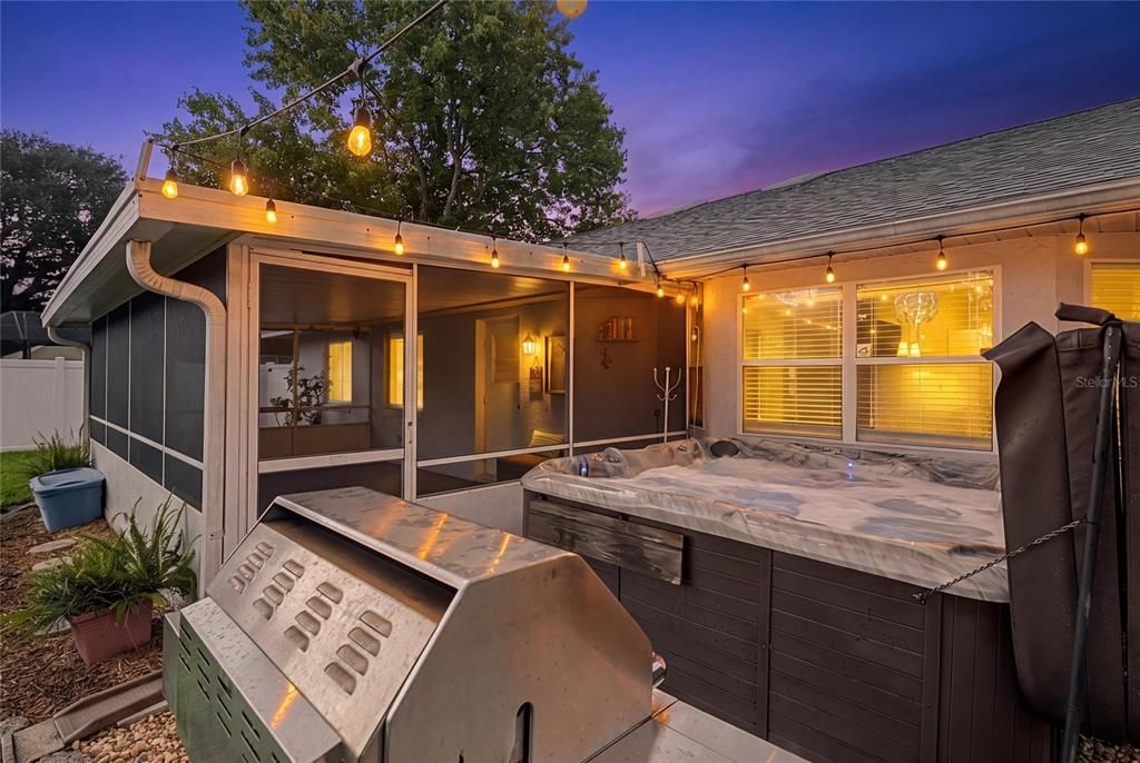 For Sale: $359,900 (3 beds, 2 baths, 2028 Square Feet)
