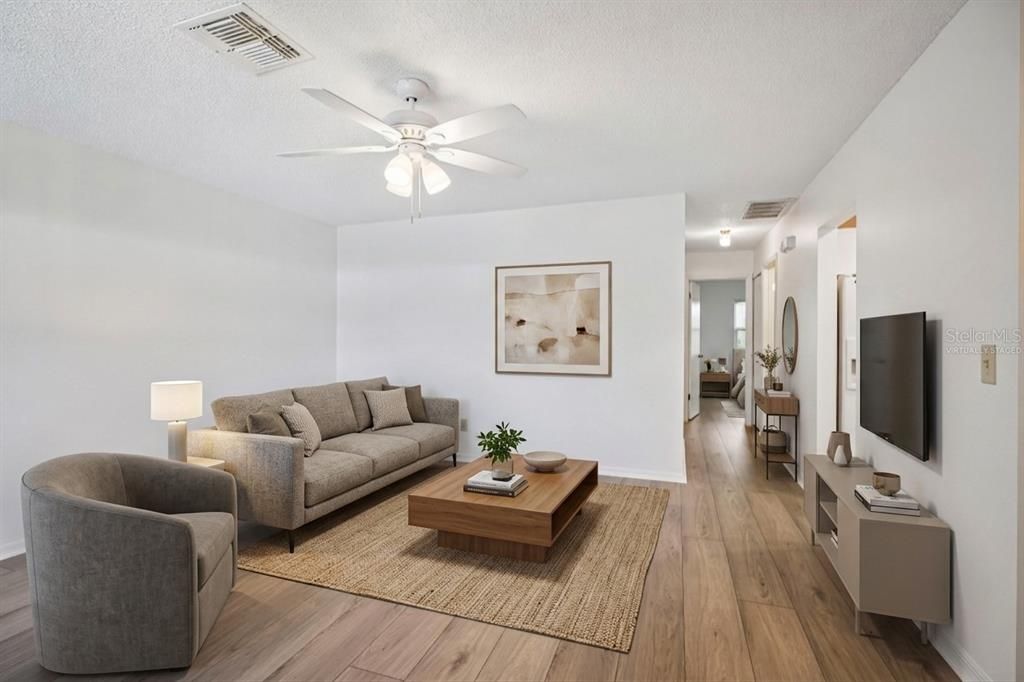 For Sale: $129,000 (2 beds, 2 baths, 984 Square Feet)