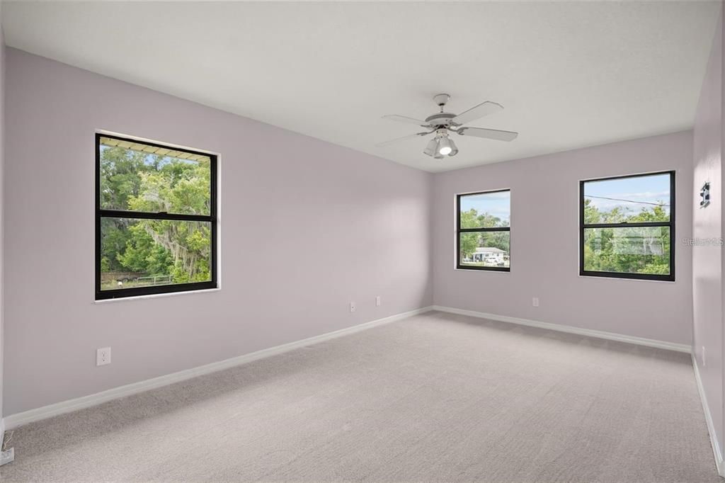 For Rent: $3,500 (4 beds, 2 baths, 2516 Square Feet)