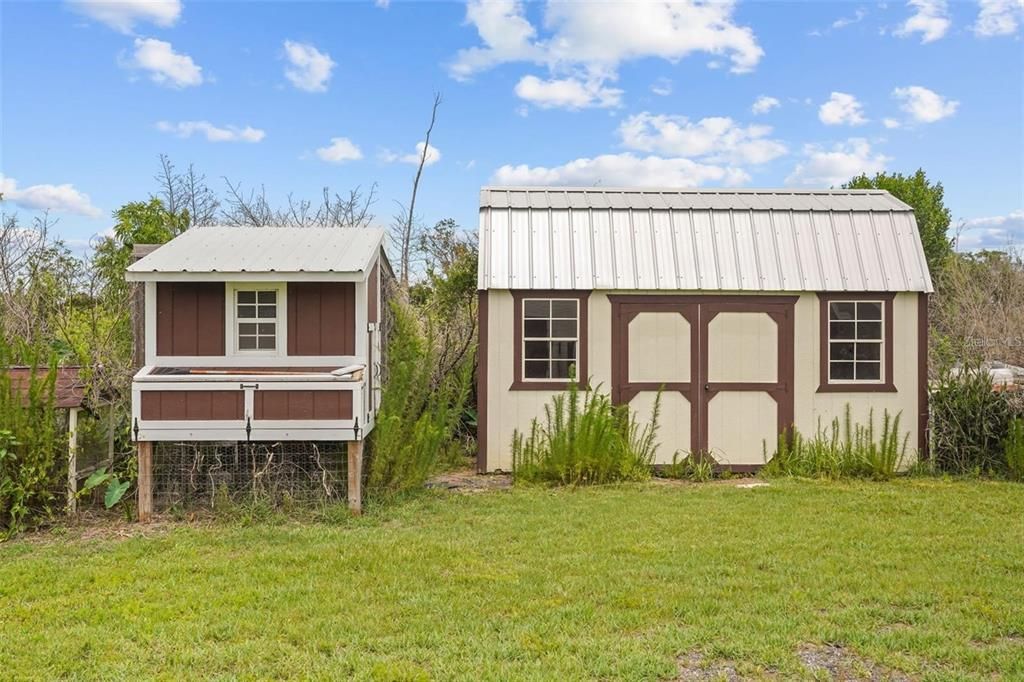 For Rent: $3,500 (4 beds, 2 baths, 2516 Square Feet)
