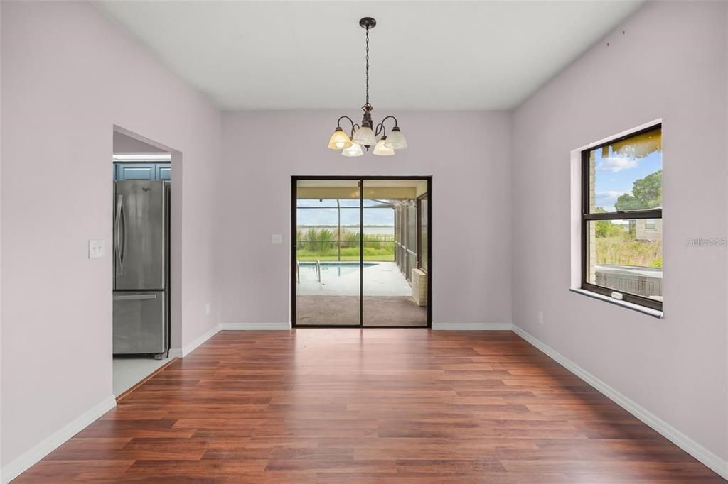 For Rent: $3,500 (4 beds, 2 baths, 2516 Square Feet)