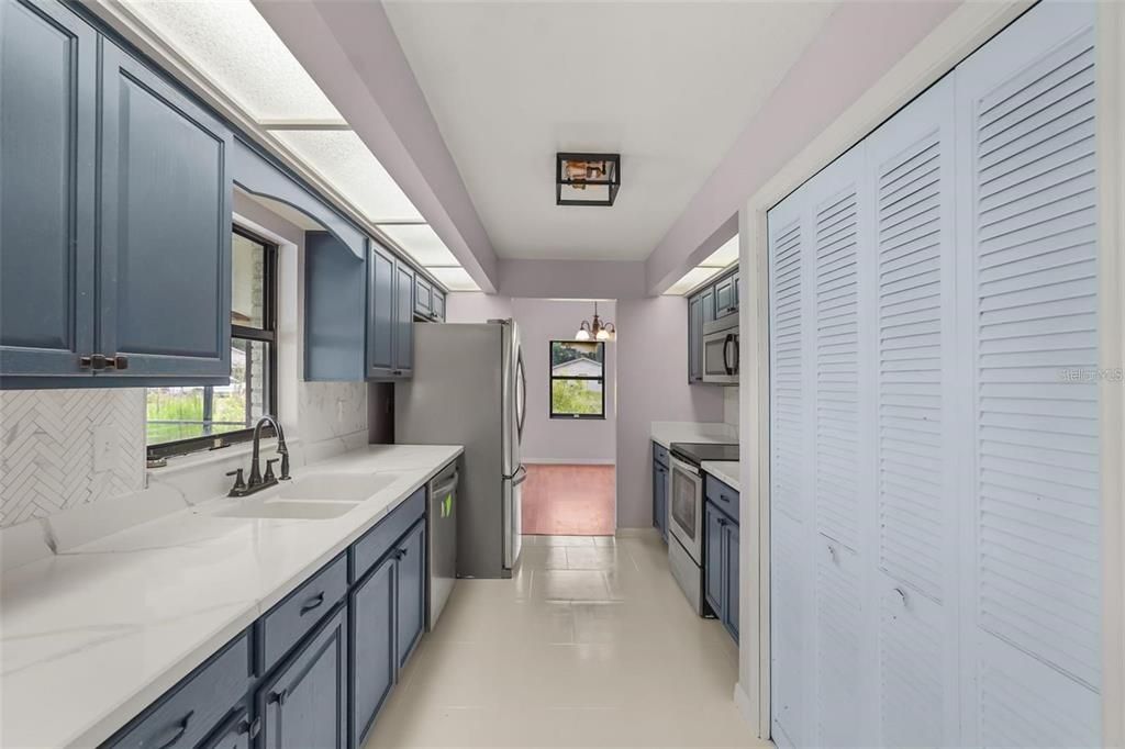 For Rent: $3,500 (4 beds, 2 baths, 2516 Square Feet)