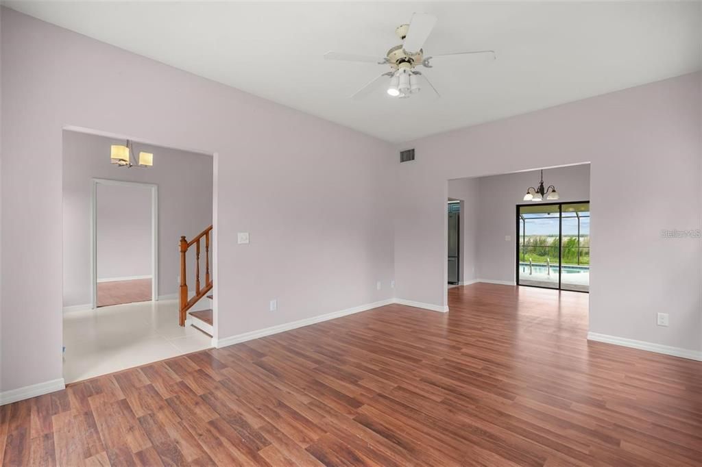 For Rent: $3,500 (4 beds, 2 baths, 2516 Square Feet)
