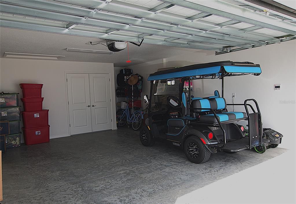 For Sale: $379,900 (3 beds, 2 baths, 1574 Square Feet)