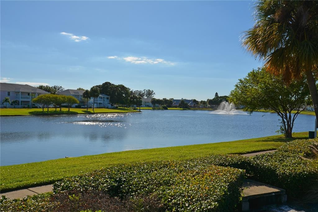 For Rent: $2,300 (2 beds, 1 baths, 825 Square Feet)