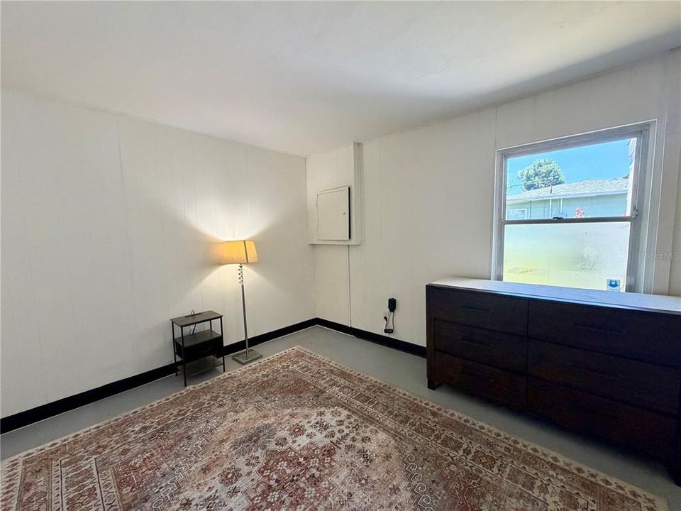 For Rent: $2,200 (2 beds, 2 baths, 1417 Square Feet)