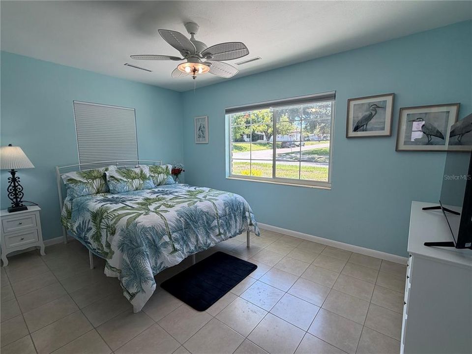 For Rent: $2,200 (2 beds, 2 baths, 1417 Square Feet)