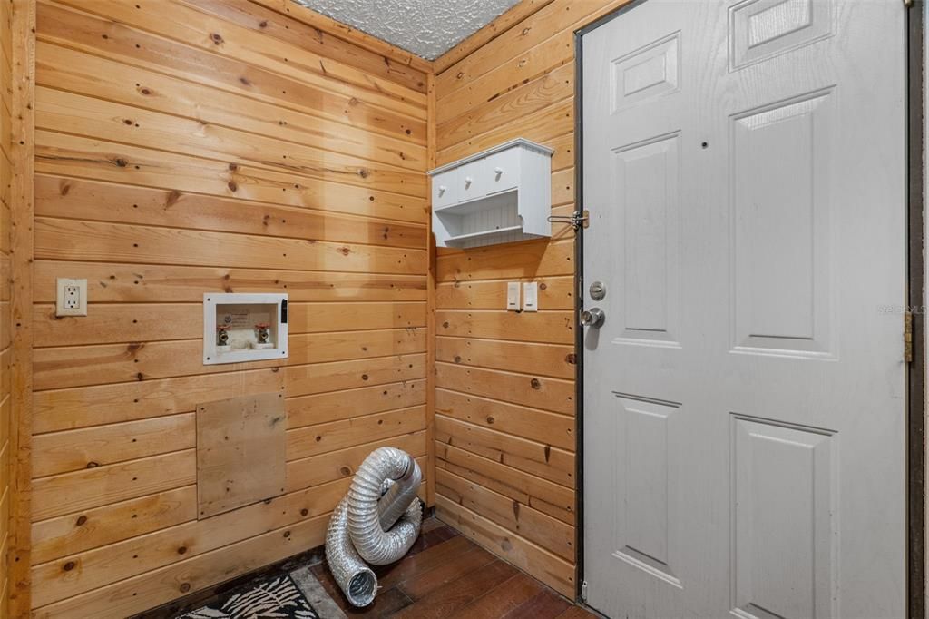 На продажу: $169,900 (3 спален, 2 ванн, 1248 Квадратных фут)
