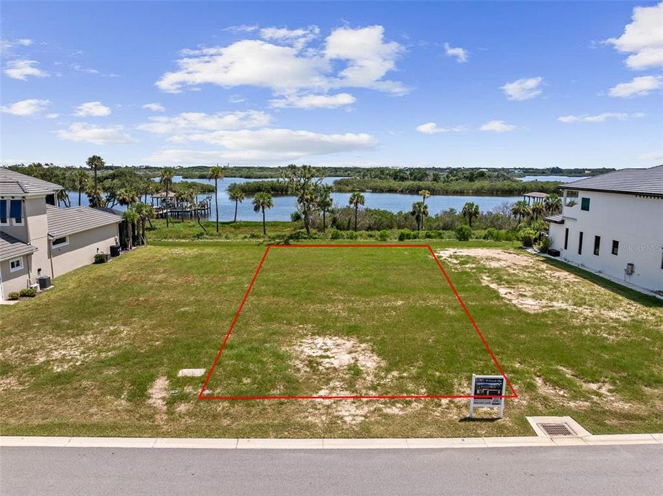 For Sale: $435,000 (0.15 acres)