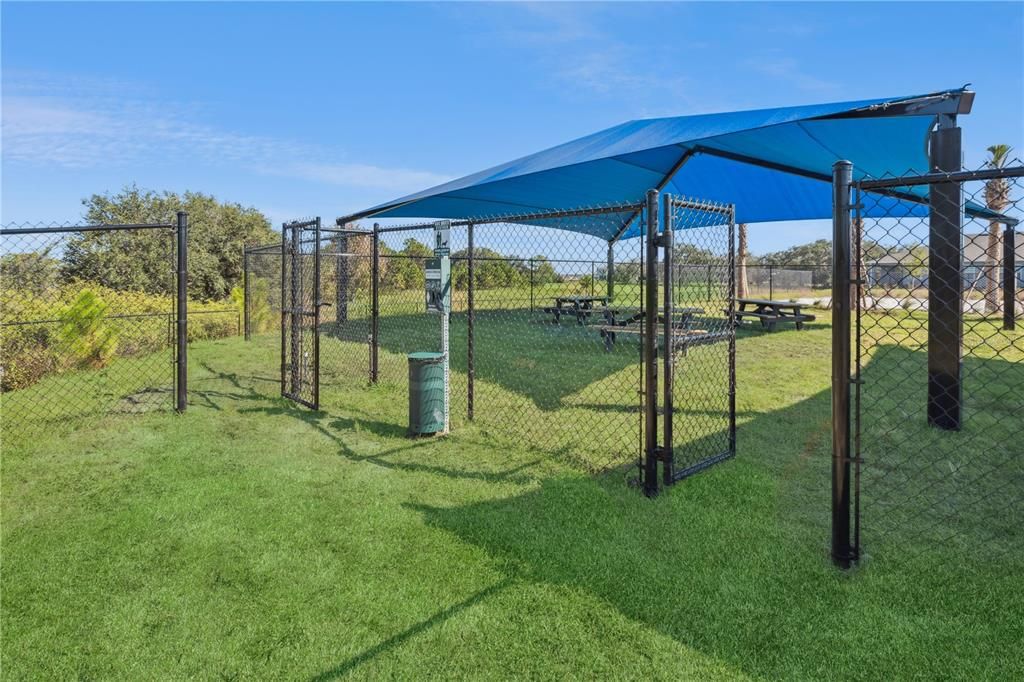 En Venta: $446,990 (5 camas, 3 baños, 2077 Pies cuadrados)
