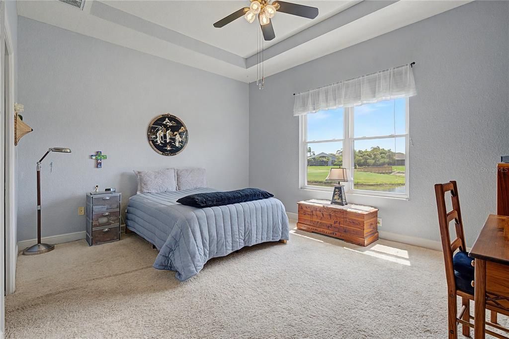 For Sale: $410,000 (3 beds, 2 baths, 1819 Square Feet)