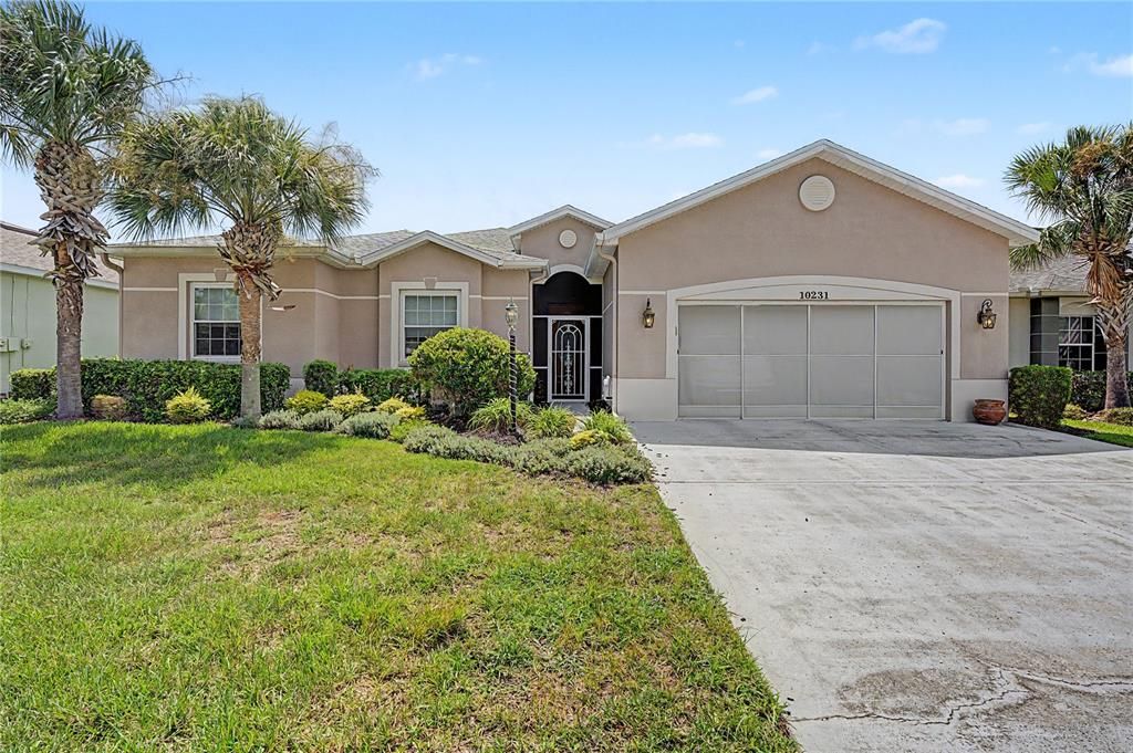 For Sale: $410,000 (3 beds, 2 baths, 1819 Square Feet)