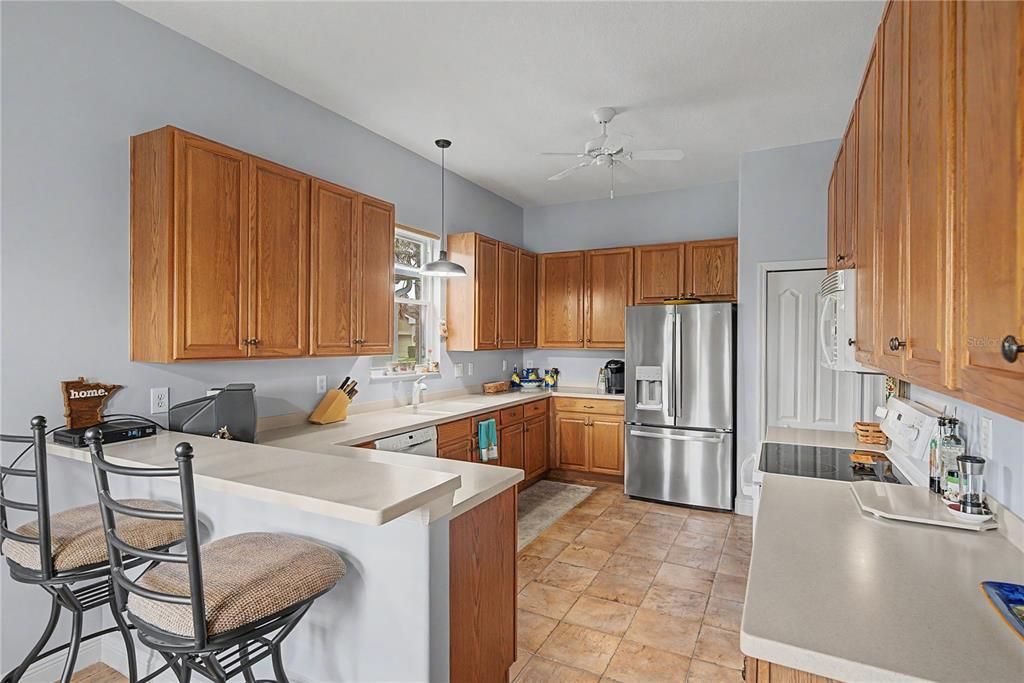 For Sale: $410,000 (3 beds, 2 baths, 1819 Square Feet)