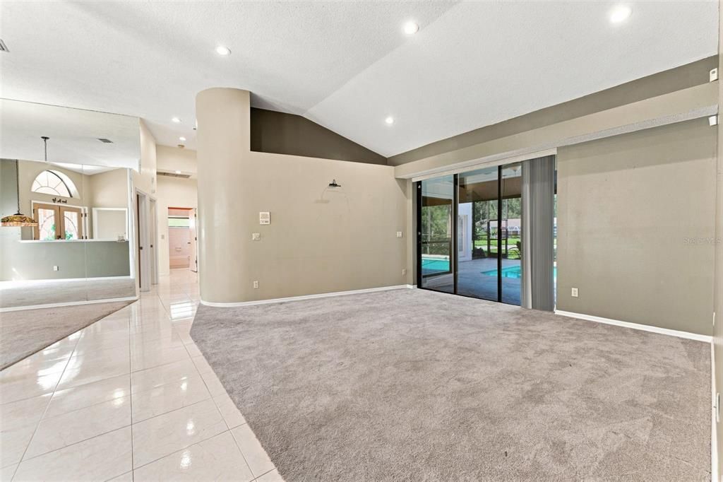 For Sale: $655,000 (4 beds, 3 baths, 2639 Square Feet)