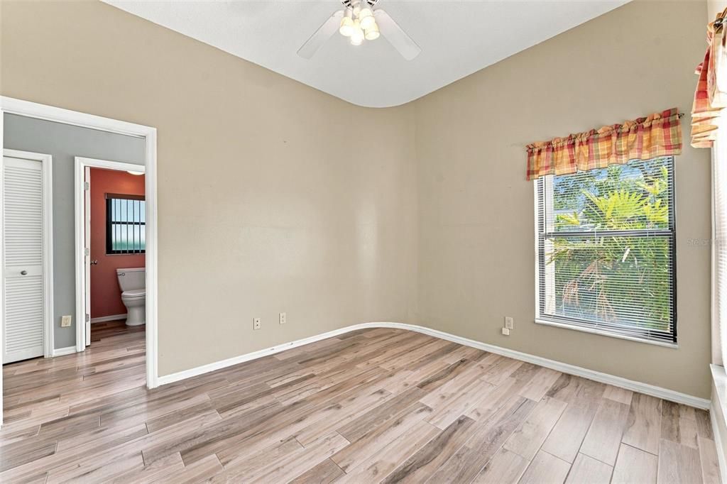 For Sale: $655,000 (4 beds, 3 baths, 2639 Square Feet)