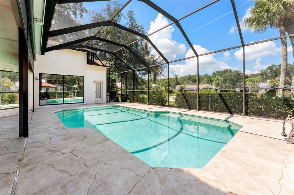 For Sale: $655,000 (4 beds, 3 baths, 2639 Square Feet)