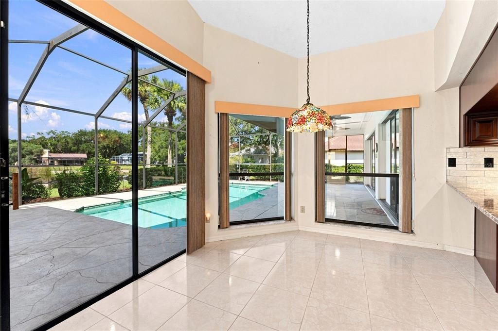 For Sale: $655,000 (4 beds, 3 baths, 2639 Square Feet)