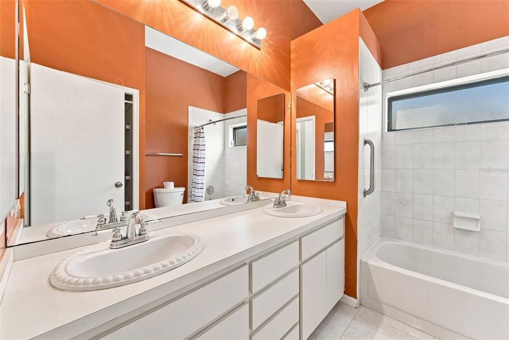 For Sale: $655,000 (4 beds, 3 baths, 2639 Square Feet)