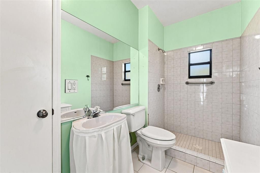 For Sale: $655,000 (4 beds, 3 baths, 2639 Square Feet)