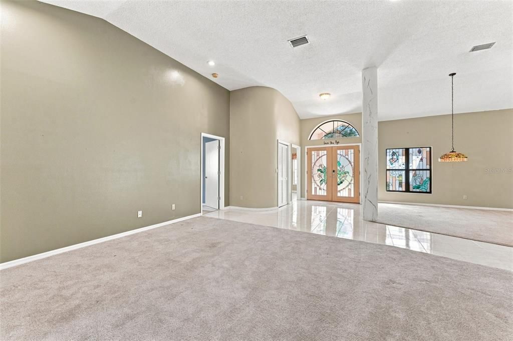 For Sale: $655,000 (4 beds, 3 baths, 2639 Square Feet)
