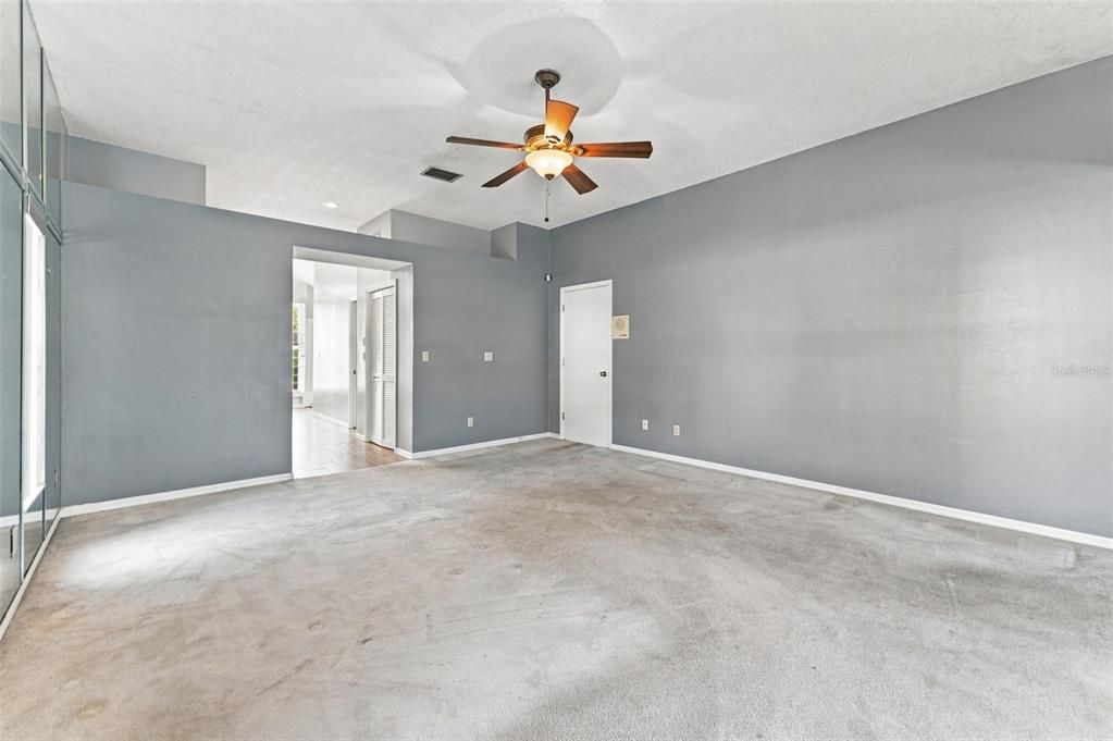 For Sale: $655,000 (4 beds, 3 baths, 2639 Square Feet)