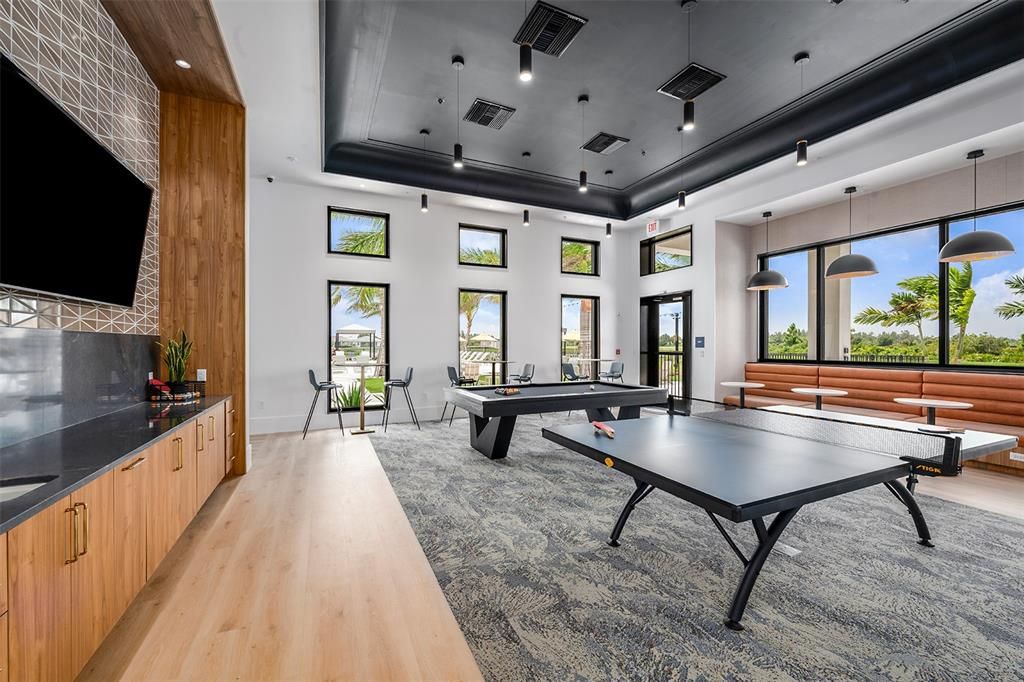 For Sale: $699,670 (3 beds, 2 baths, 1687 Square Feet)