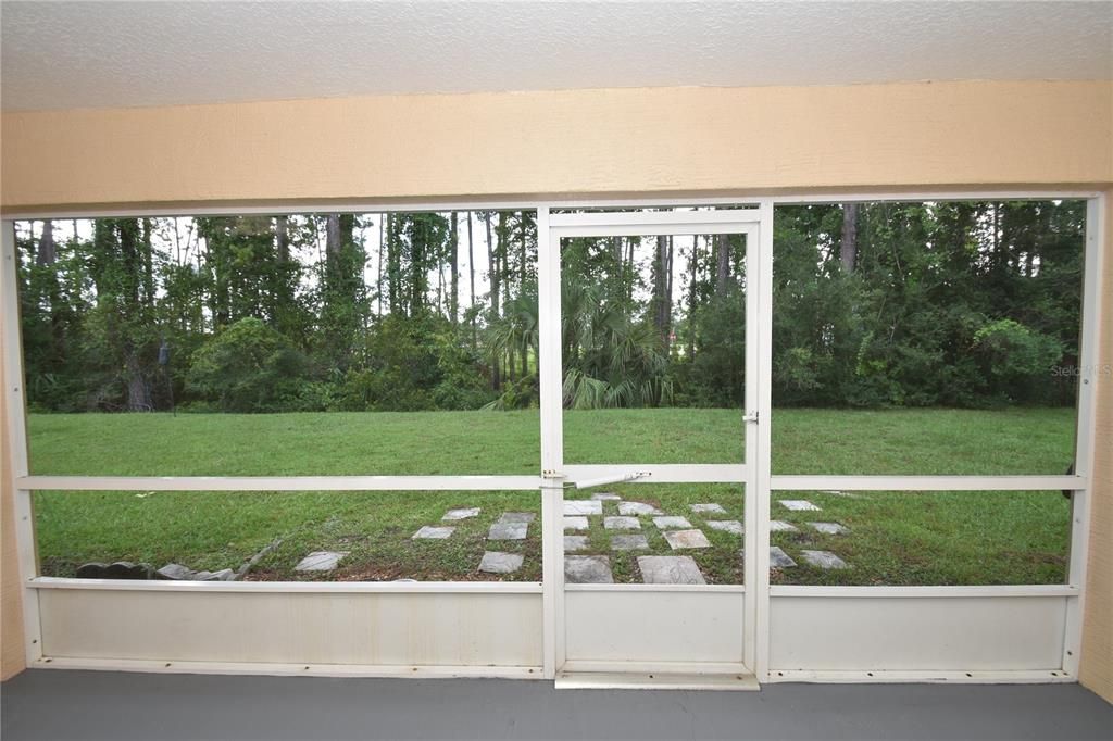 For Sale: $455,000 (6 beds, 0 baths, 2592 Square Feet)
