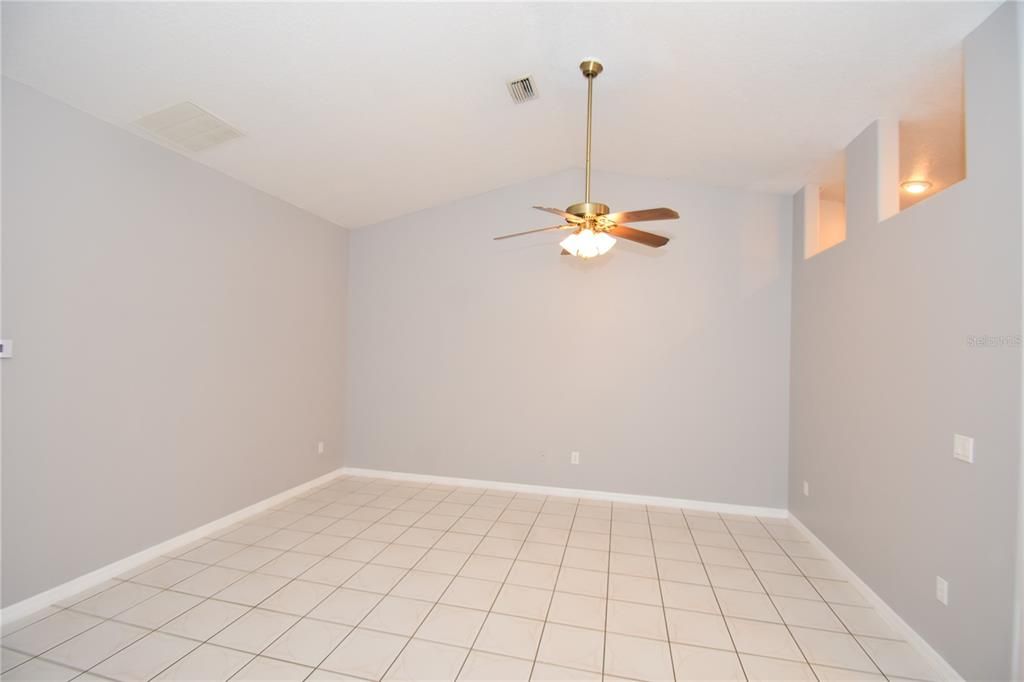 For Sale: $455,000 (6 beds, 0 baths, 2592 Square Feet)