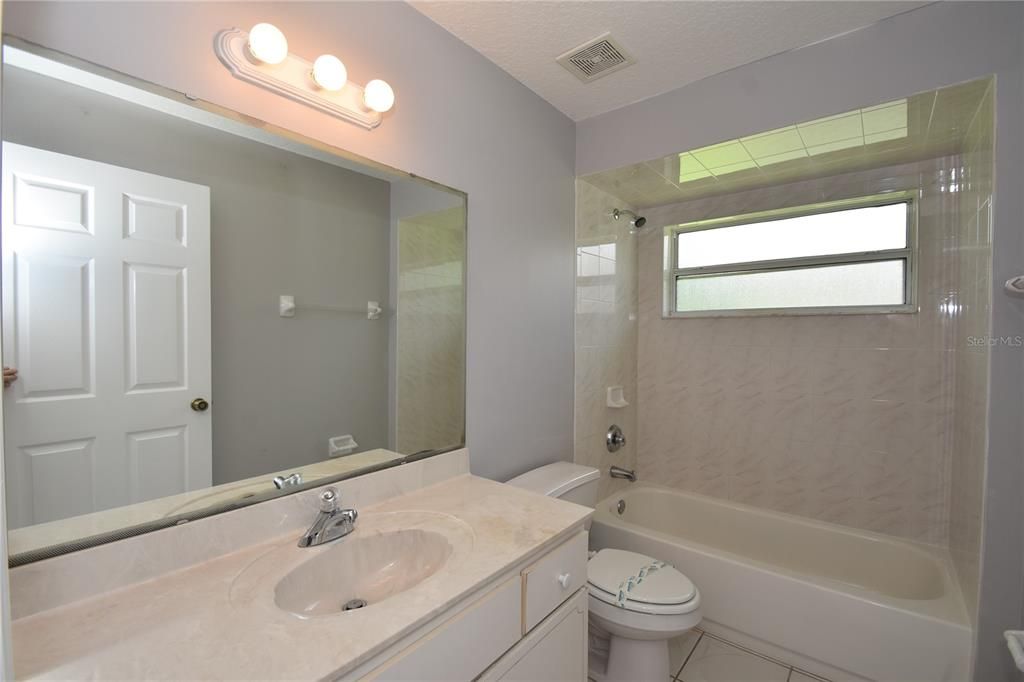 For Sale: $455,000 (6 beds, 0 baths, 2592 Square Feet)
