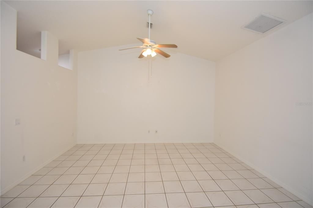 For Sale: $455,000 (6 beds, 0 baths, 2592 Square Feet)