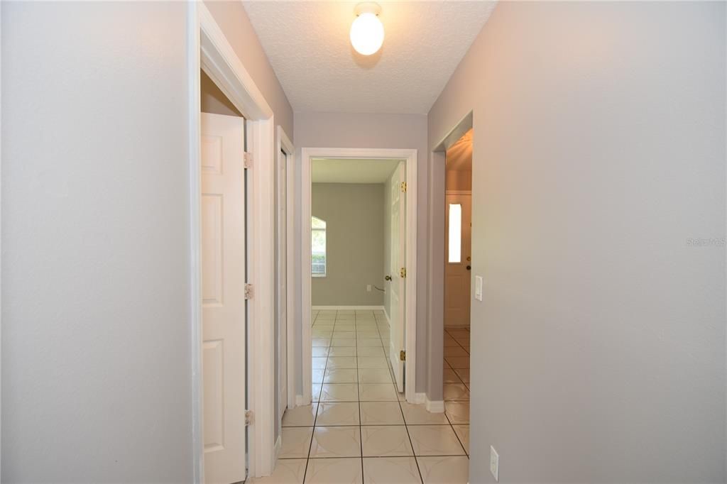 For Sale: $455,000 (6 beds, 0 baths, 2592 Square Feet)