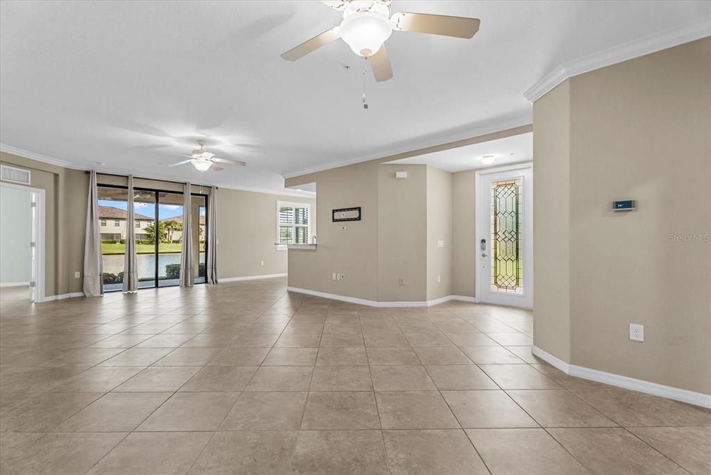 For Sale: $339,900 (3 beds, 2 baths, 1706 Square Feet)