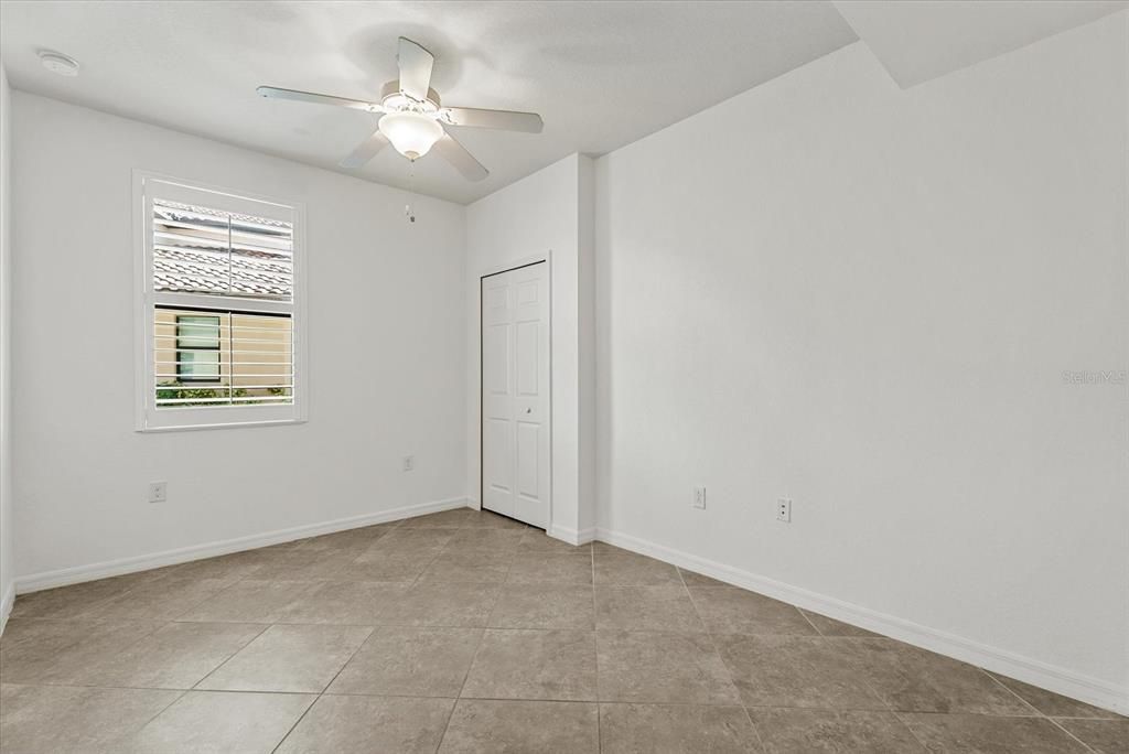 For Sale: $339,900 (3 beds, 2 baths, 1706 Square Feet)