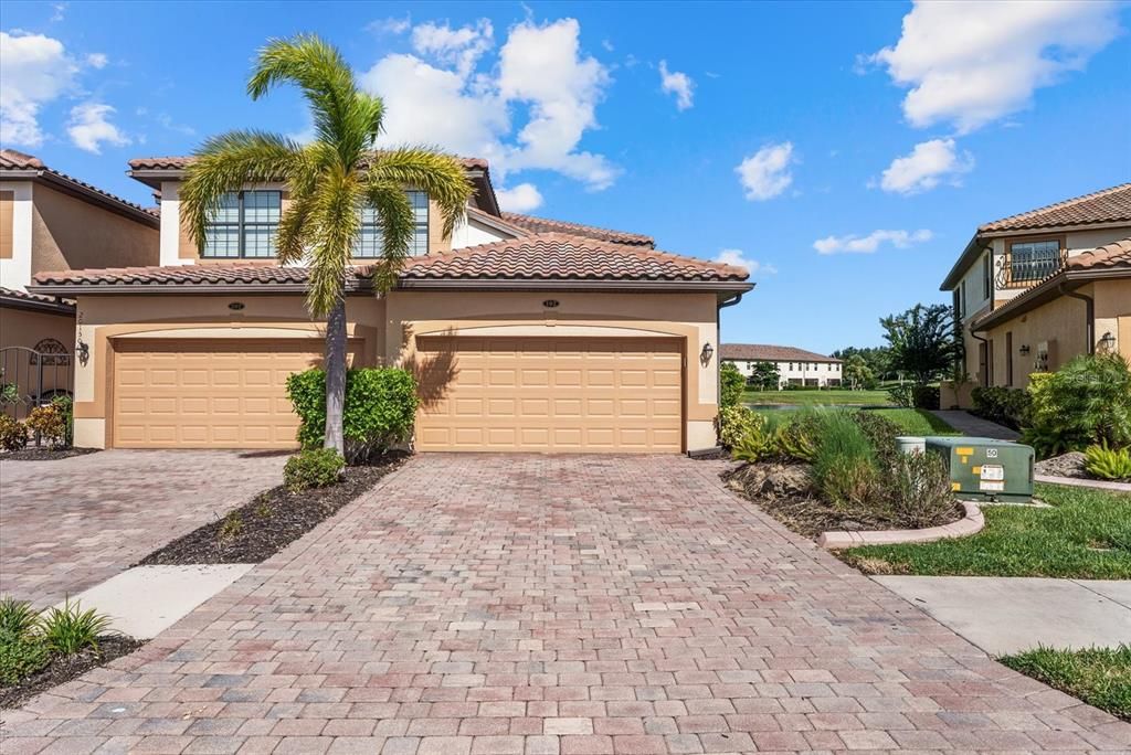 For Sale: $339,900 (3 beds, 2 baths, 1706 Square Feet)