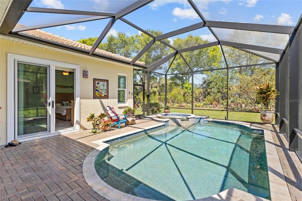 For Sale: $832,000 (3 beds, 3 baths, 1893 Square Feet)