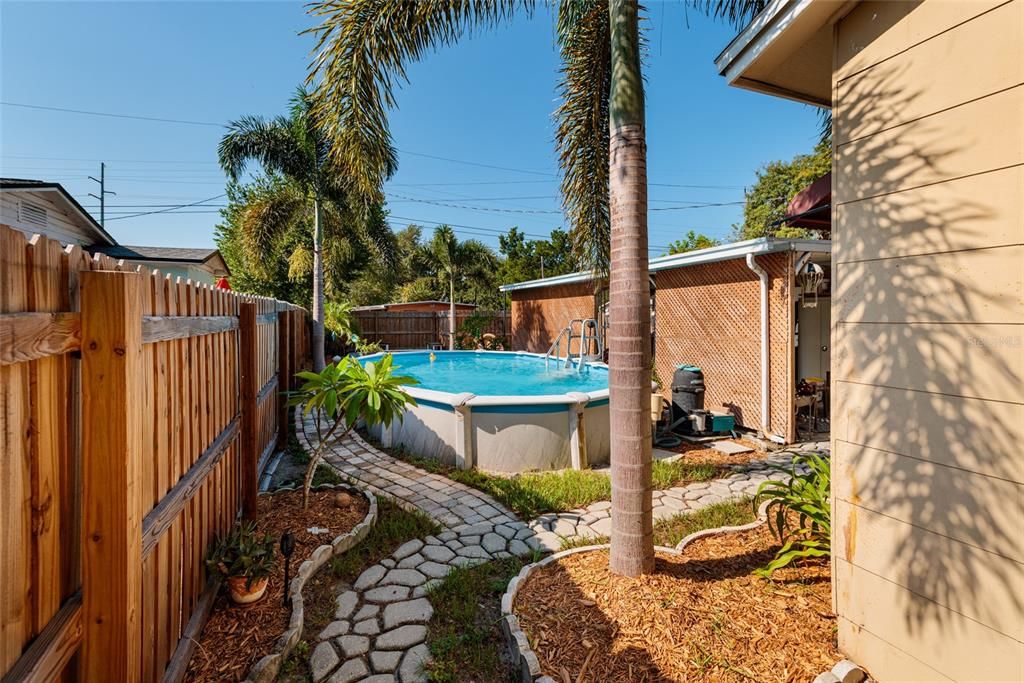 En Venta: $375,900 (3 camas, 1 baños, 968 Pies cuadrados)