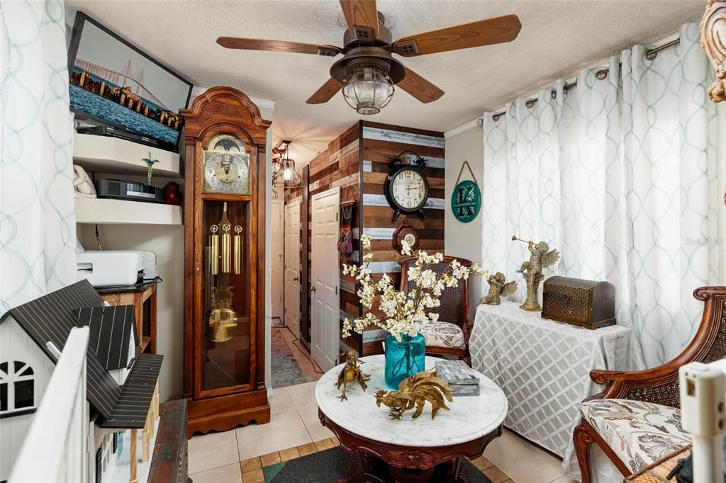 En Venta: $375,900 (3 camas, 1 baños, 968 Pies cuadrados)