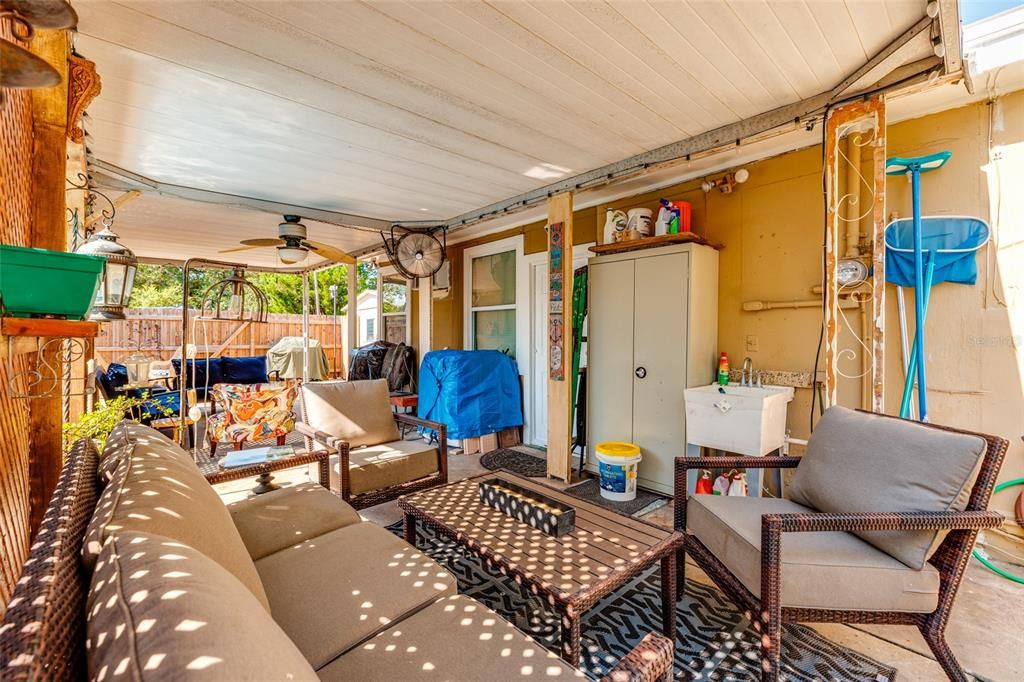 En Venta: $375,900 (3 camas, 1 baños, 968 Pies cuadrados)